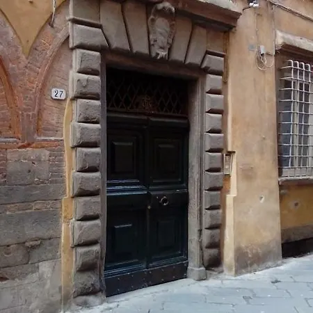Liberi Mercanti - *