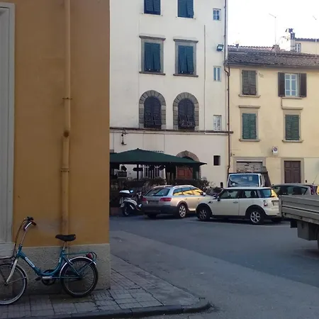 Pensión Liberi Mercanti - Lucca